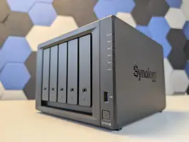 Synology-DS1525-NAS-Review-24-scaled.webp